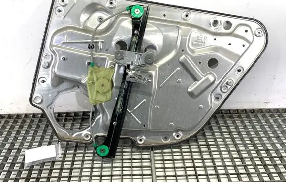 Volkswagen Phaeton Rear door window regulator with motor 3D0959703G