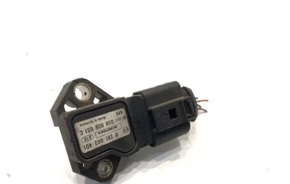 Volkswagen Scirocco Air pressure sensor 038906051C