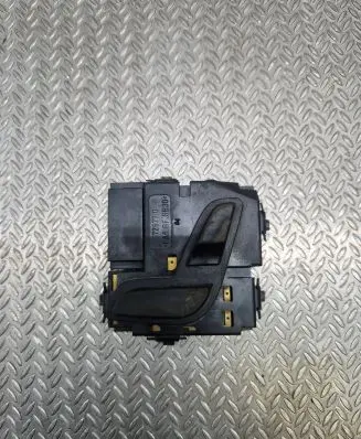 Mercedes-Benz E W212 Seat control switch A2048701858 03467811