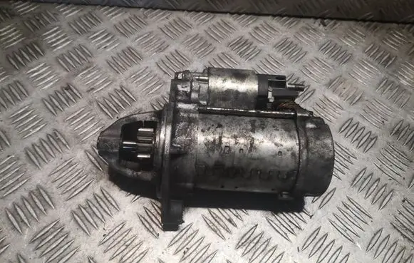 Mercedes-Benz E W211 Starter motor 0061514601 A0061514601