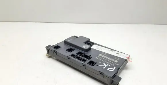 Mercedes-Benz E W211 Door control unit/module 2118201585