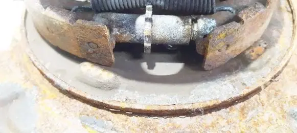 KIA Ceed Handbrake/parking brake pads 