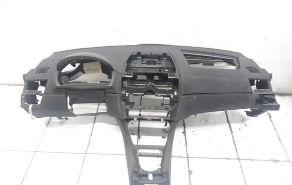 BMW X3 E83 Dashboard 291238