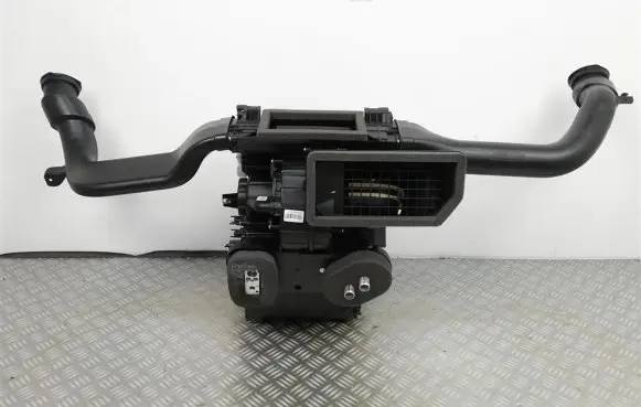Dacia Sandero Interior heater climate box assembly 200844935