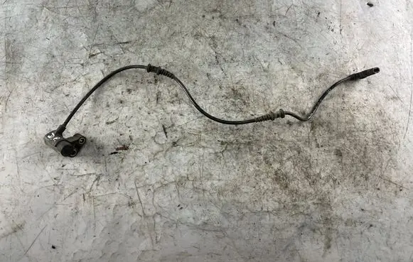 Mercedes-Benz A W168 ABS brake wheel speed sensor 1685400117