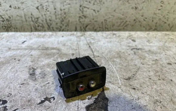 Renault Trafic II (X83) AUX in-socket connector 280230005R