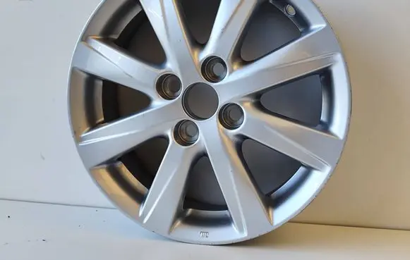 Toyota Yaris R15 alloy rim 426110D610