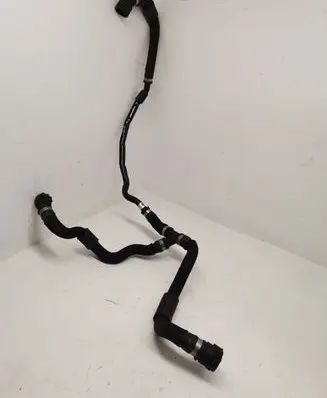 BMW X6M F86 Engine coolant pipe/hose 8377702
