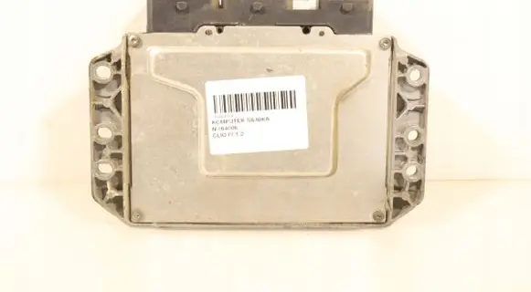 Renault Clio IV Engine control unit/module ECU 237102071R