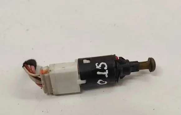 Peugeot 1007 Brake pedal sensor switch 9643478880