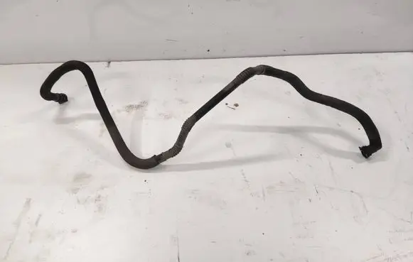Peugeot 508 RXH Hybrid/electric vehicle battery cooling hoses/tubes 