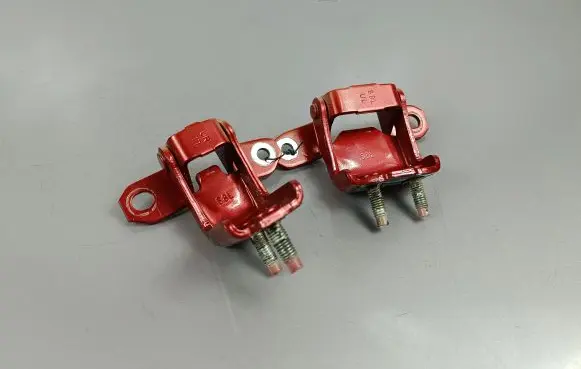 Suzuki SX4 S-Cross Rear door hinge set 
