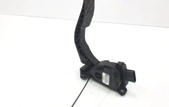 Audi A6 S6 C6 4F Accelerator throttle pedal 8K1723523