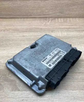 Opel Zafira A Engine control unit/module ECU 09133269 0281010021