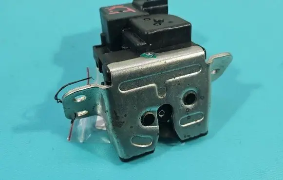 Hyundai i10 Tailgate/trunk/boot lock/catch/latch IMPRK1476183