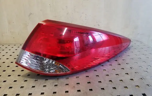 Hyundai ix35 Rear/tail lights 924022Y0