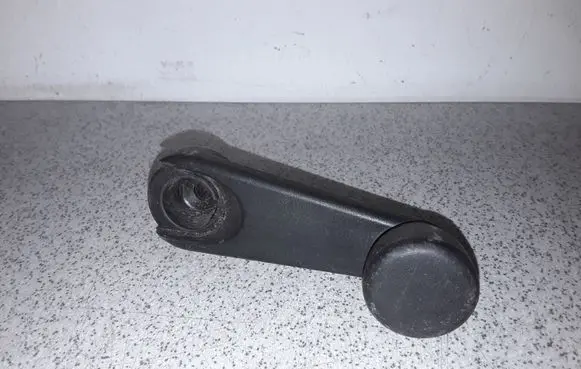 BMW 3 E36 Rear door window winding handle 51328122503