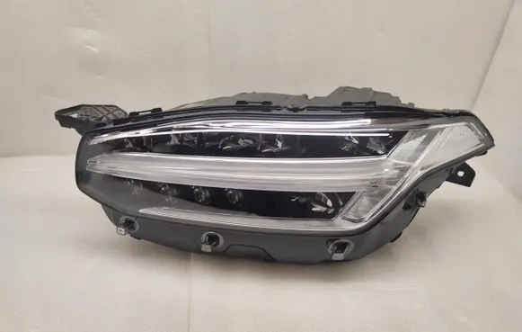 Volvo XC90 Headlight/headlamp