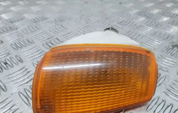 Volkswagen Polo III 6N 6N2 6NF Front indicator light 867953050