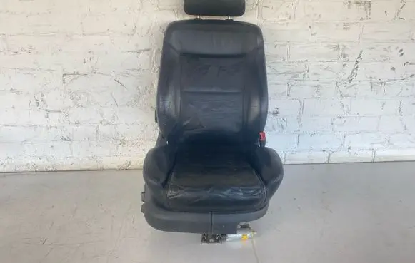Volkswagen PASSAT B5.5 Front passenger seat 