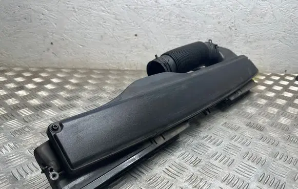 Cupra Formentor Intercooler air guide/duct channel 5Q012923 5Q0129217A 1Z9671009