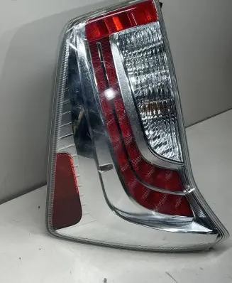 Toyota Prius (XW30) Rear/tail lights A046040