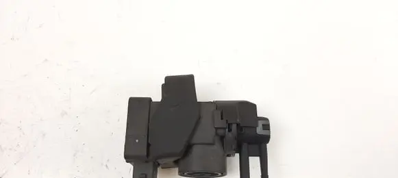 Renault Megane III Turbo solenoid valve 149568021R