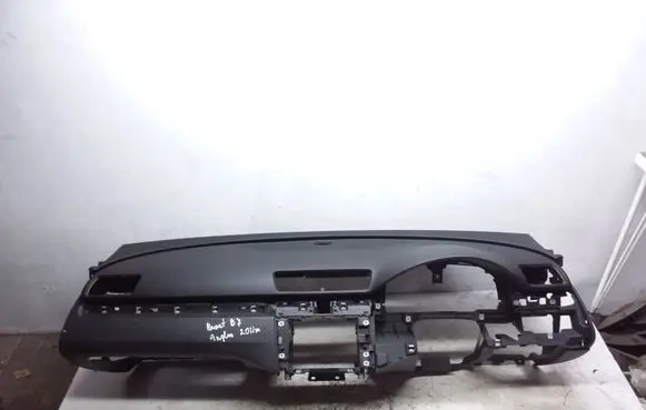 Volkswagen PASSAT B7 Dashboard 3C2857003