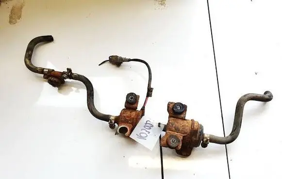 Subaru Forester SH Fuel injection high pressure pump