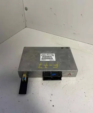 Audi A4 S4 B7 8E 8H Bluetooth control unit module 8P0862335D 39B000051CB2