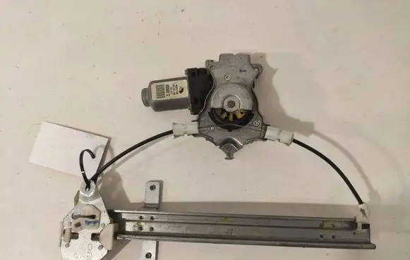 Nissan Almera Tino Rear door window regulator motor 400600T2