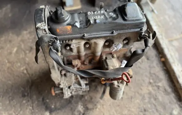 Volkswagen PASSAT B3 Engine