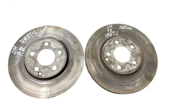 Mercedes-Benz E W211 Front brake disc