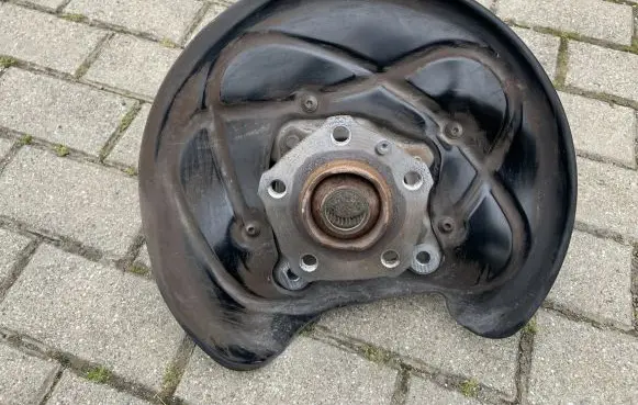 Audi Q7 4M Rear wheel hub 4M0505432Q 4M0505460 4M0407625B
