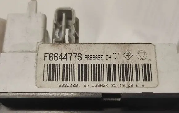 Citroen C3 Climate control unit F664477S 69300001