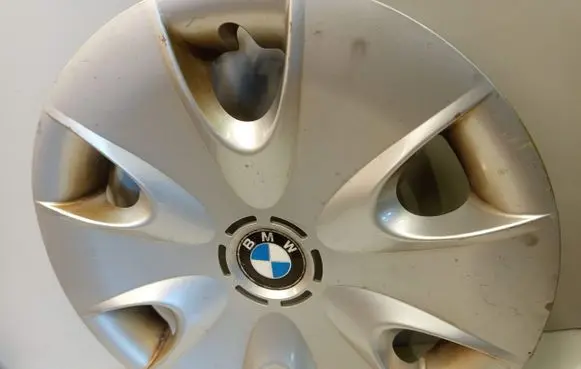 BMW 1 E81 E87 R16 wheel hub/cap/trim 36136762654 6762654