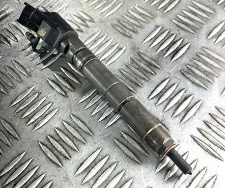 Volvo V70 Fuel injector 0445116046 31303238