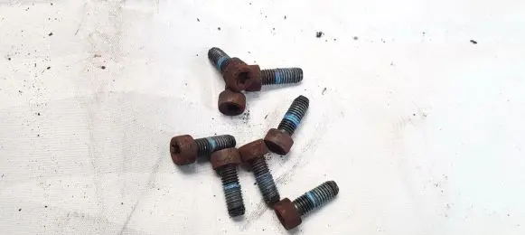 Opel Corsa C Nuts/bolts 