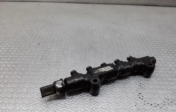 Mazda 3 I Fuel main line pipe 9654592680