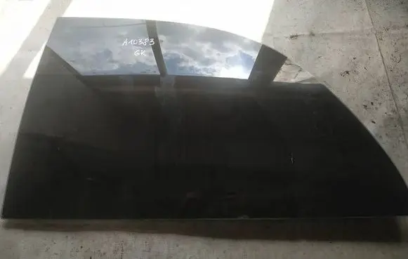 Chrysler Voyager Rear side window