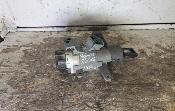 Volvo S60 Ignition lock 73760 8673073 8626321