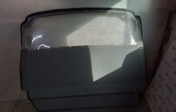 Volkswagen Transporter - Caravelle T5 Trunk separation 