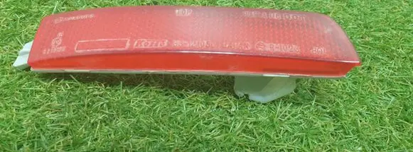 Nissan Juke I F15 Rear tail light reflector 25052461