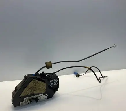 Mercedes-Benz CLS C219 Rear door lock A2197300135 2197300135