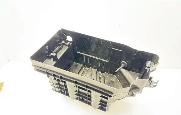 Nissan Juke II F16 Battery box tray 648945022R