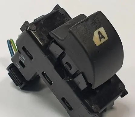 Citroen Berlingo Electric window control switch 9666955077