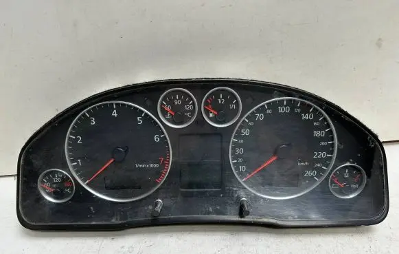 Audi A6 S6 C5 4B Speedometer (instrument cluster) 4B0920901