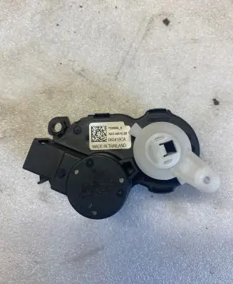 Dacia Duster II Air flap motor/actuator T32088B 060419CA HAC360VLG5