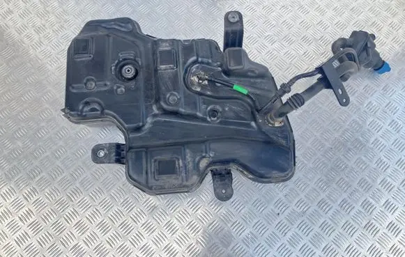 BMW 1 F40 AdBlue liquid reservoir 7935103