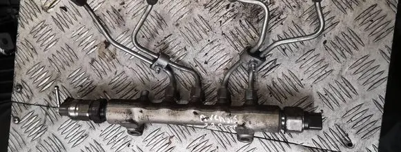 Toyota Avensis T250 Fuel main line pipe
